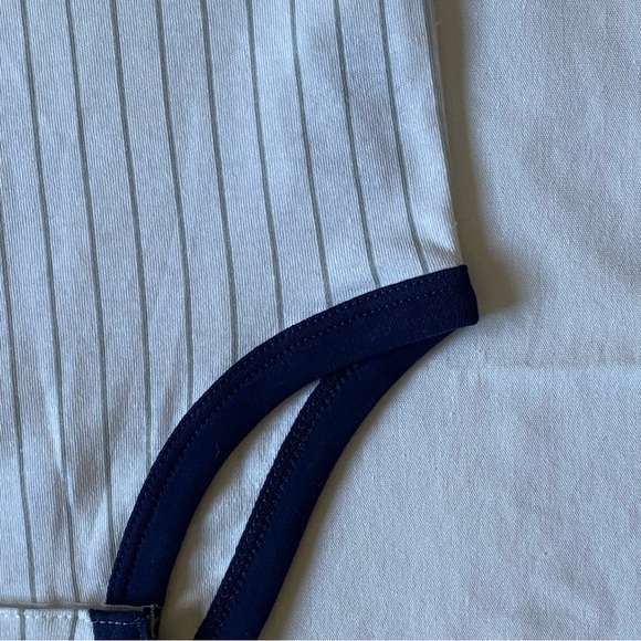 Boston Red Sox Outfit Size 6 9 Months Baseball One Piece snap MLB Pinstripe EUC - Picture 7 of 13